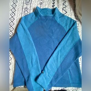 KUHL Cozy 2 tones blue fleece, Size Small, no zippered.